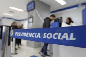 Reforma da Previdência – Servidores reclamam que não há regra de transição
